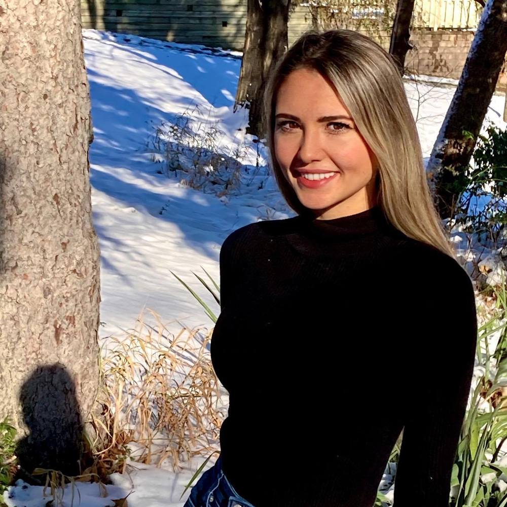Meet your Posher, Mikayla
